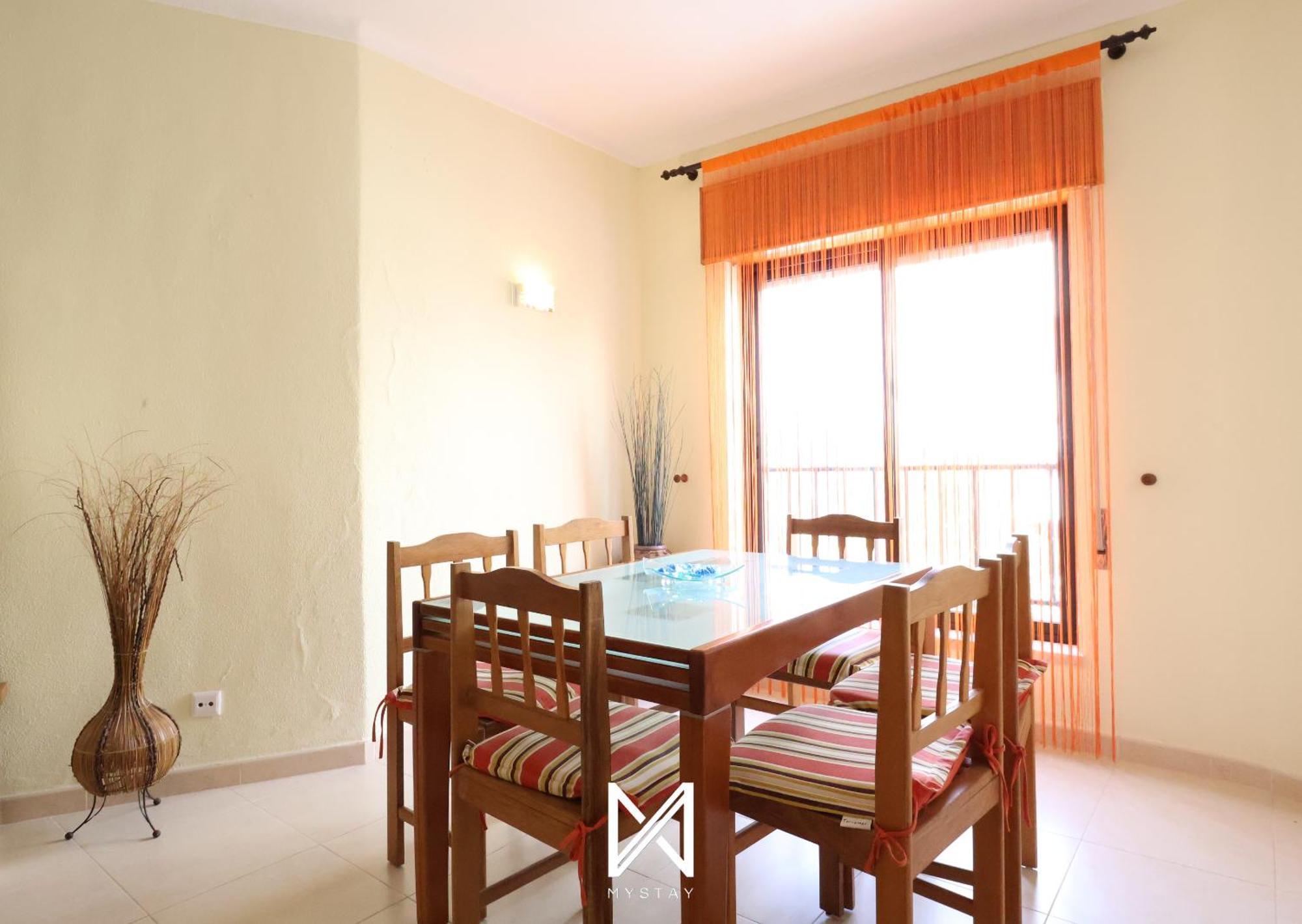 Apartment Mystay - *